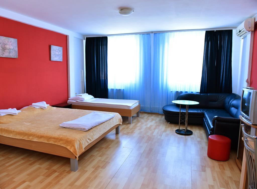 Hostel Milkaza Novi Sad Exteriér fotografie